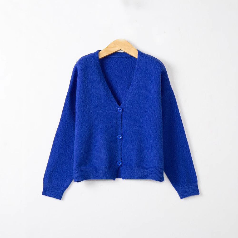 Damen Strickjacke mit V-Ausschnitt und Knopfdetails WW