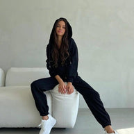 Damen sportliches Fleece-Jogginganzug mit praktischer Kapuze und Kordelzug WW