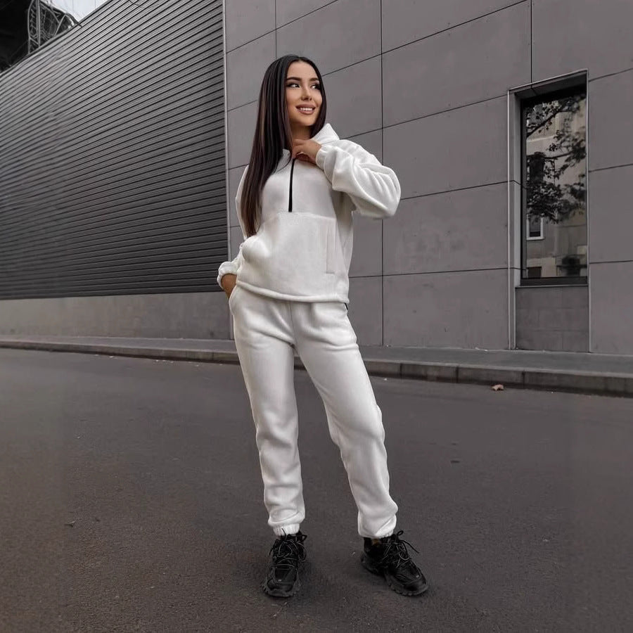 Damen Sportlicher Kapuzenpullover mit bequemen Jogginghosen WW