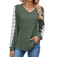 Damen Relaxed Fit V-Ausschnitt Pullover mit Spitzenakzenten WW