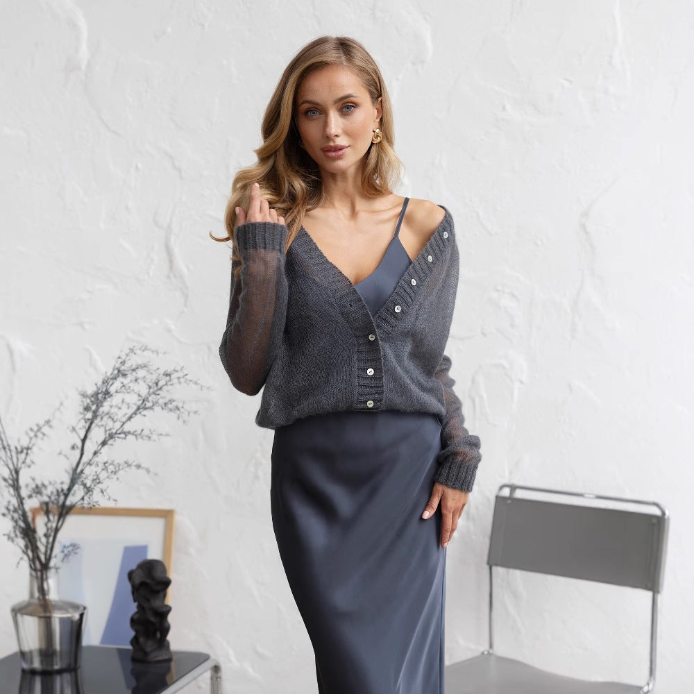 Damen Strickjacke mit tiefem V-Ausschnitt und praktischen Taschen WW