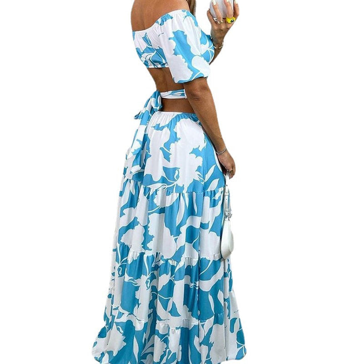 Damen Maxikleid mit raffiniertem Cut-Out und floralem Muster W&W Mode