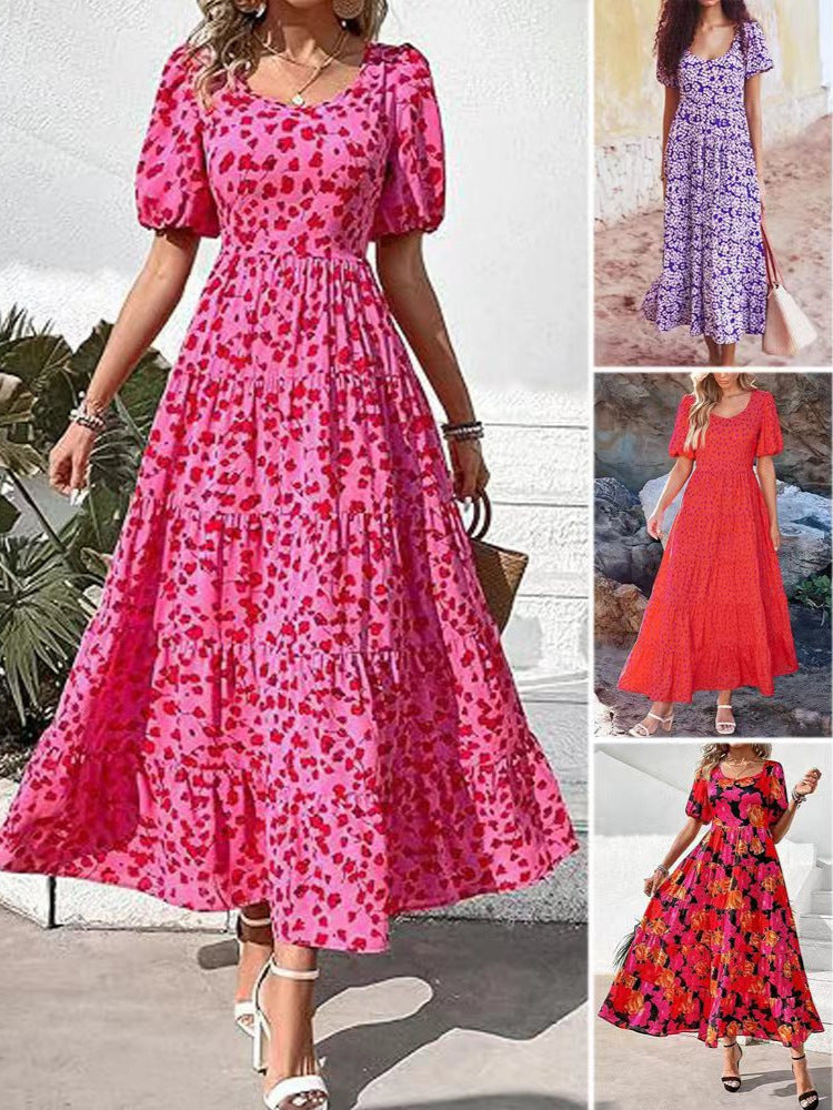 WW | Rückenfreies Stufenkleid mit Puffärmeln