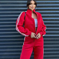 Damen Sportlicher Loungewear-Anzug mit hohem Kragen und seitlichen Streifen WW