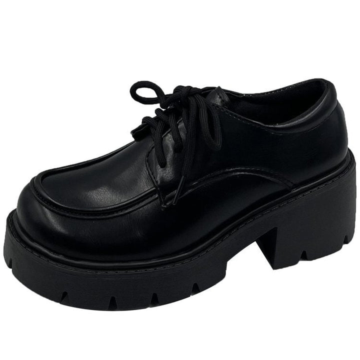 Damen Chunky Schnürschuhe mit robustem Blockabsatz und glänzender Oberfläche W&W Mode