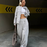 Damen sportlicher Velours-Loungewear-Anzug mit breiten Hosen WW