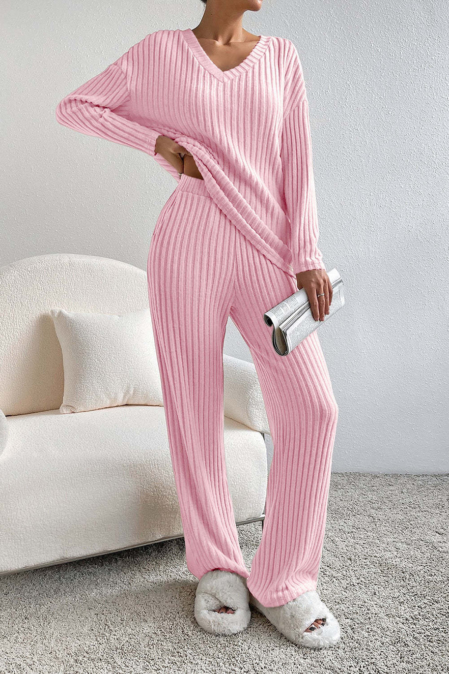 Damen Strick-Loungewear Set mit Rippenstruktur und V-Ausschnitt WW