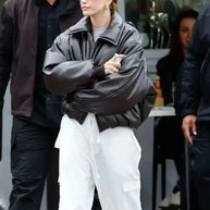 Damen Steppjacke aus Kunstleder mit hohem Kragen und elastischem Bündchen WW