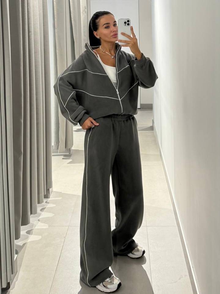 Damen sportliches Oversized-Set mit hohem Kragen und elastischen Bündchen WW