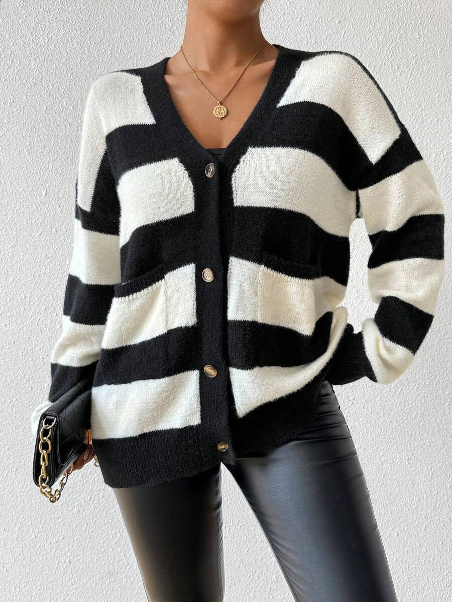 Damen Strickjacke mit trendigem Blockstreifenmuster und weichem Material WW