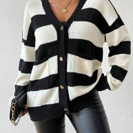 Damen Strickjacke mit trendigem Blockstreifenmuster und weichem Material WW