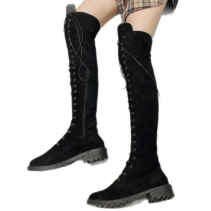 Damen Overknee-Stiefel mit raffinierter Schnürung und robustem Profil W&W Mode