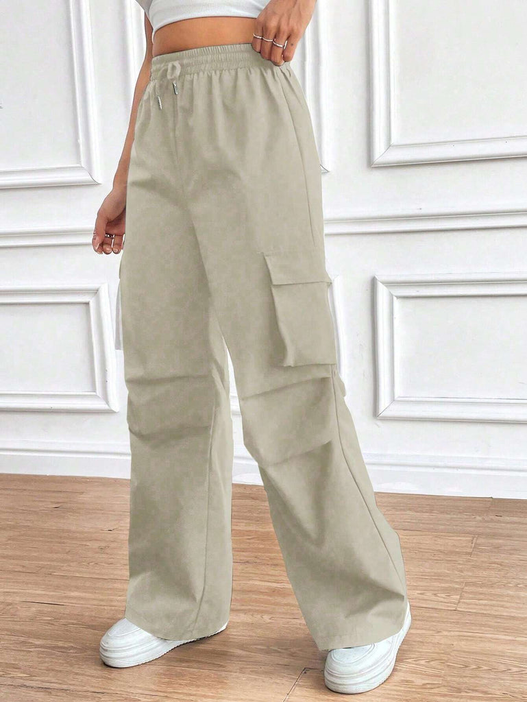 Damen Cargo-Hose mit hochmodernem Schnitt und praktischen Taschen WW