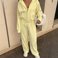 Damen Sportliches Freizeit-Set mit modischem Cropped Hoodie und weiter Hose WW