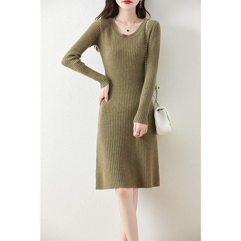 Damen Strickkleid mit feiner Rippstruktur und tailliertem Schnitt WW