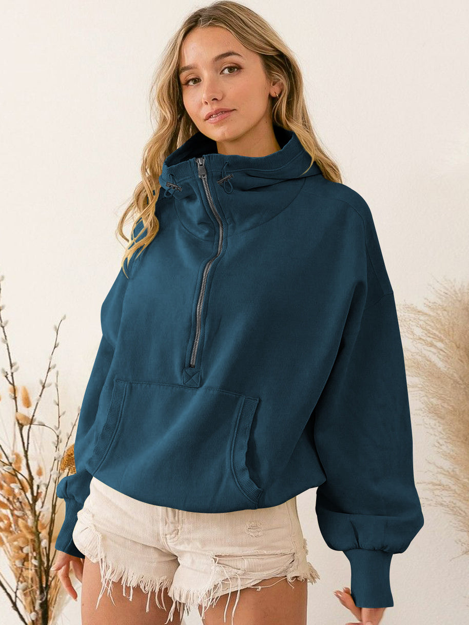 Damen sportlicher Kapuzenpullover mit halbem Reißverschluss und funktionalen Taschen WW