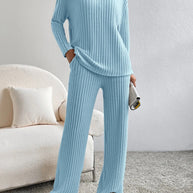 Damen Strick-Loungewear Set mit Rippenstruktur und V-Ausschnitt WW