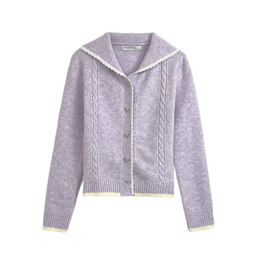 Damen Strickjacke mit romantischen Häkelbesätzen und klassischem Styling WW