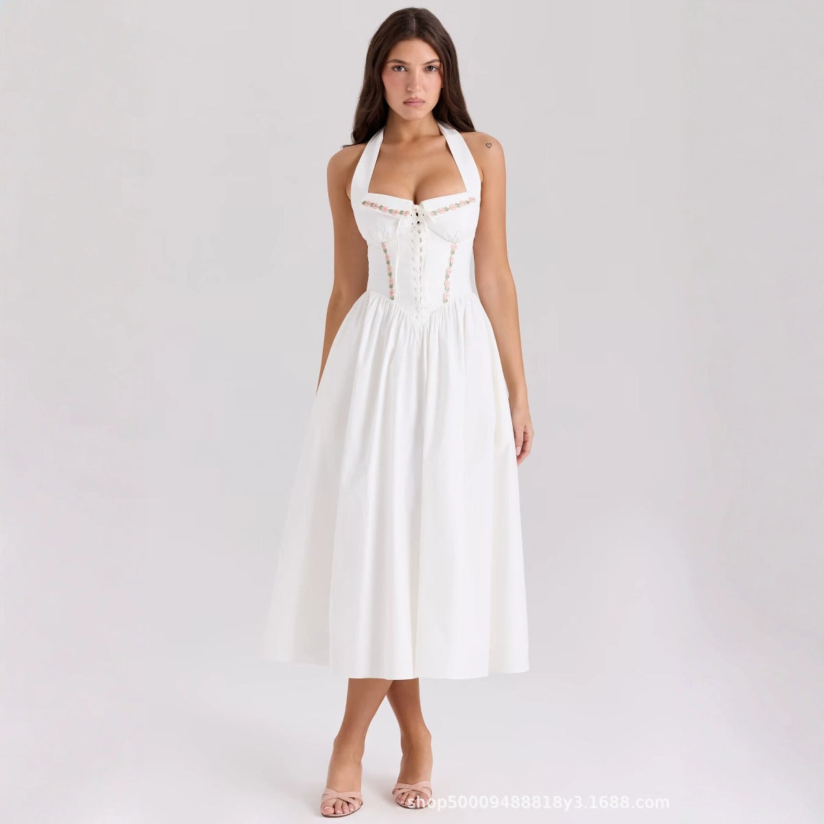 Damen Sommerkleid mit verstellbaren Trägern und floralen Applikationen WW