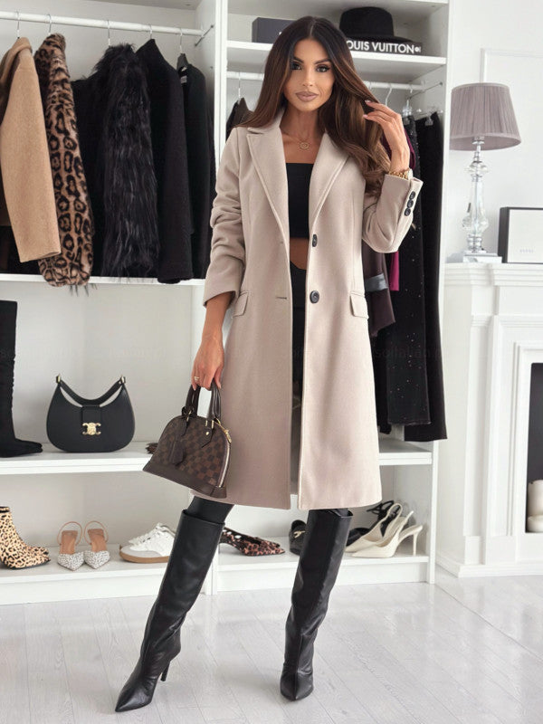 Damen Lange und elegante Winterjacke mit schmalem Schnitt WW