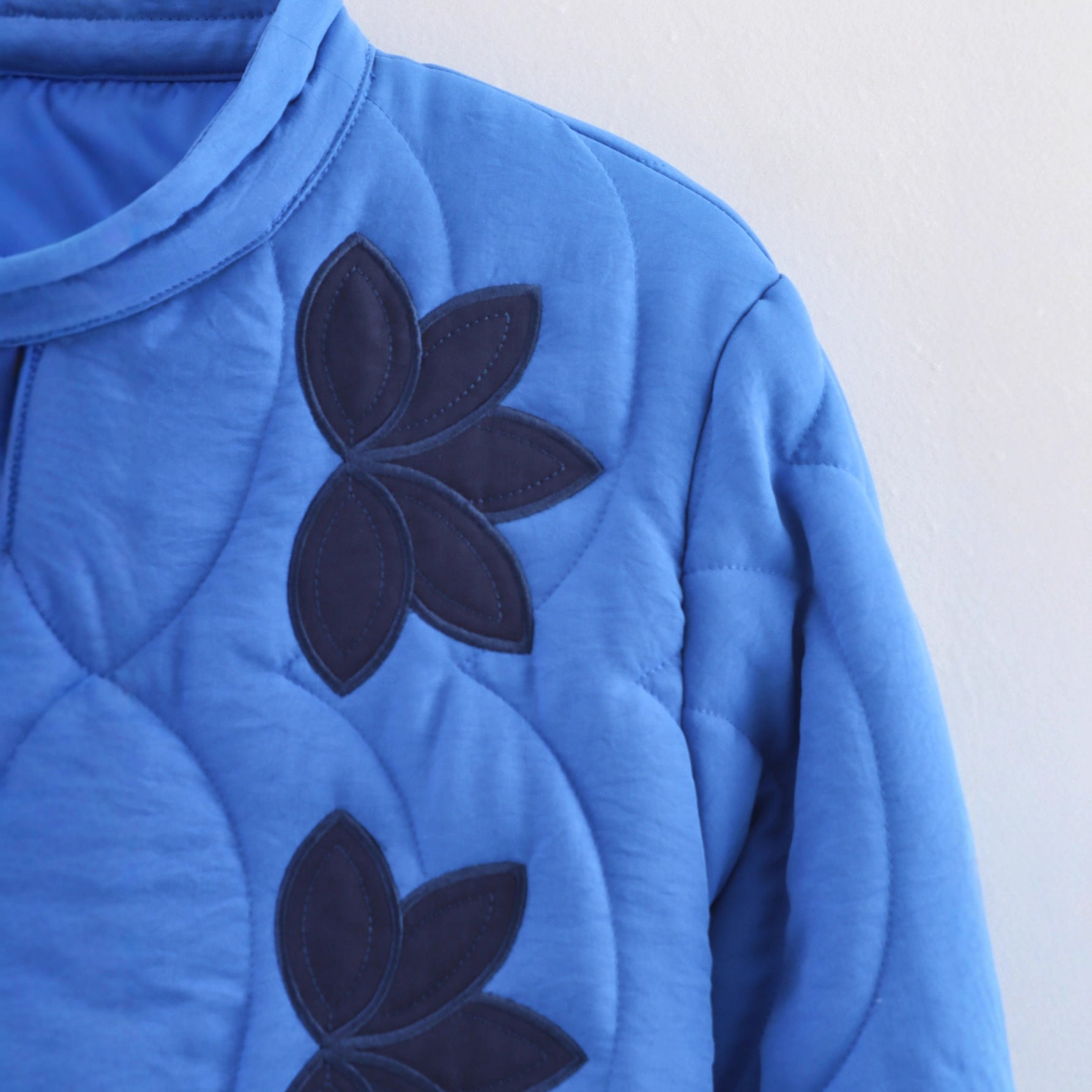 Damen Steppjacke mit floralem Design WW