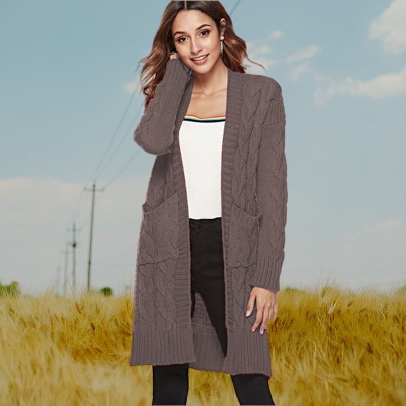 Damen Strickmantel mit großen Taschen und eleganten Zopfmustern WW