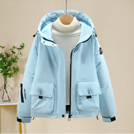 Damen Sportliche und funktionale Outdoor-Jacke mit Kapuze und zahlreichen Taschen WW