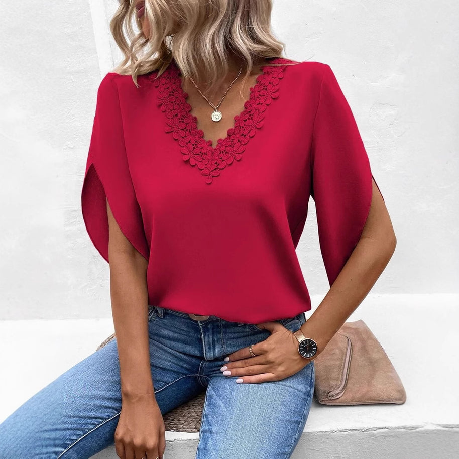 Damen Bluse mit floralen Spitzenapplikationen und eleganten Cut-Out-Ärmeln WW