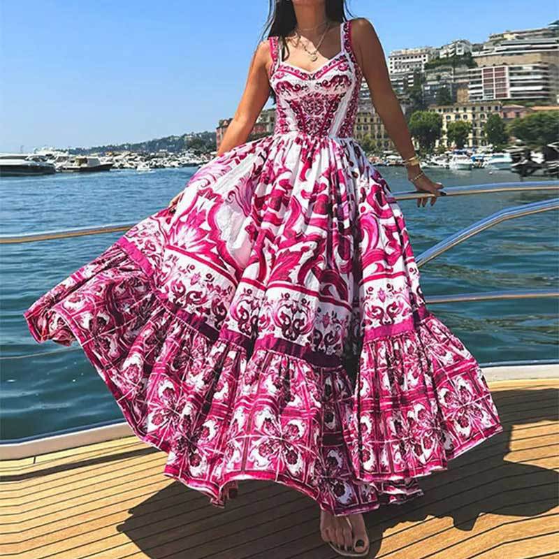Damen Maxikleid mit aufwendigem ornamentalen Design und weit schwingendem Rock W&W Mode