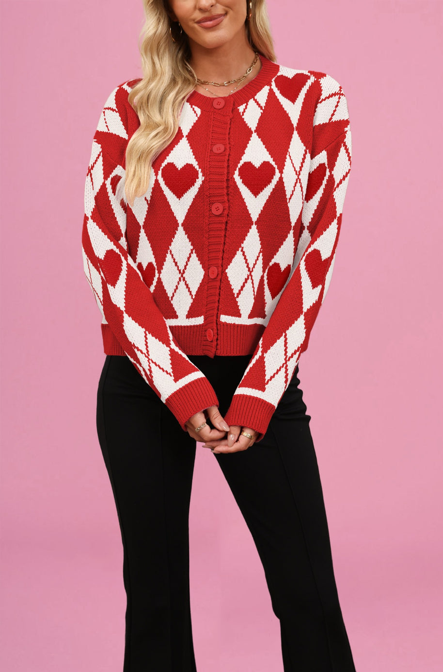 Damen Strickjacke im verspielten Herzdesign mit Knopfleiste WW