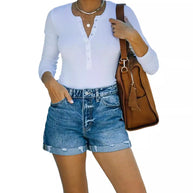 Damen Destroyed Denim-Shorts mit hohem Bund und ausgefranstem Saum WW