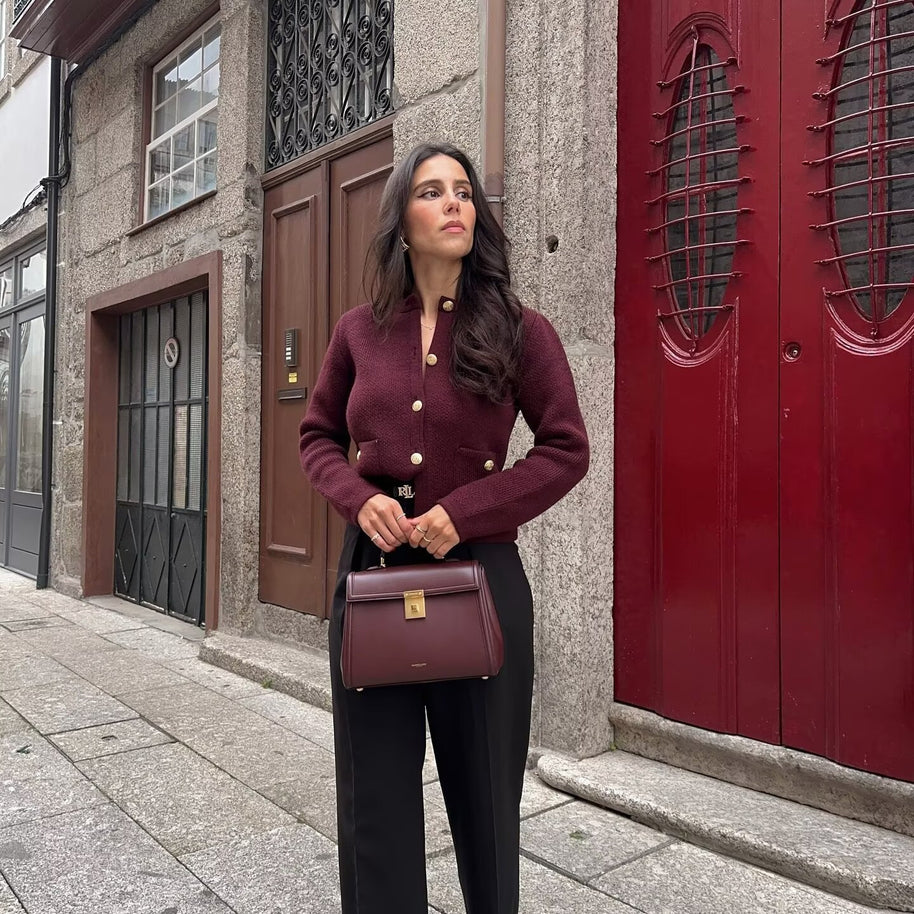 Damen Strickjacke mit eleganten Knopfdetails und praktischen Taschen WW