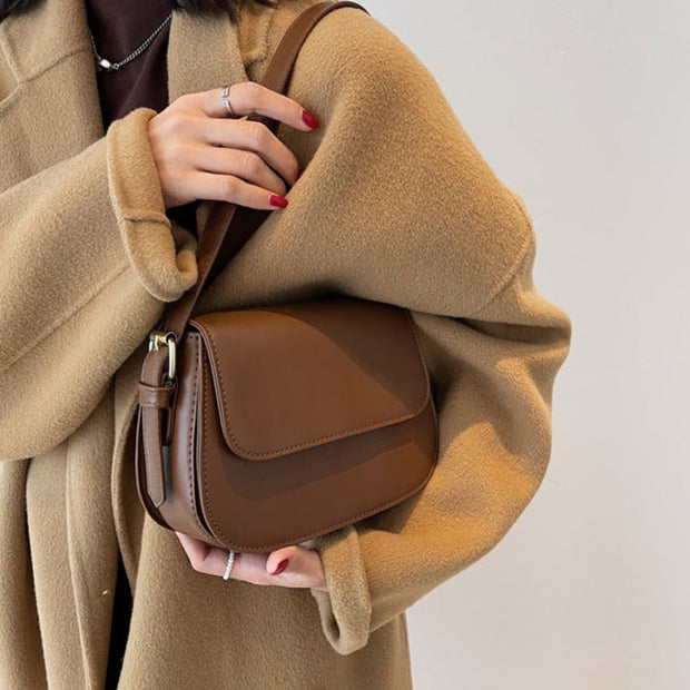WW | Elegante handgefertigte Lederhandtasche