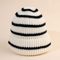 Damen Beanie-Mütze mit gestreiftem Design und weichem Innenfutter WW