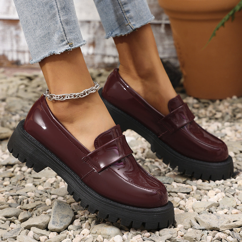 Femme Chunky Lackleder Schuhe mit Plateausohle WW