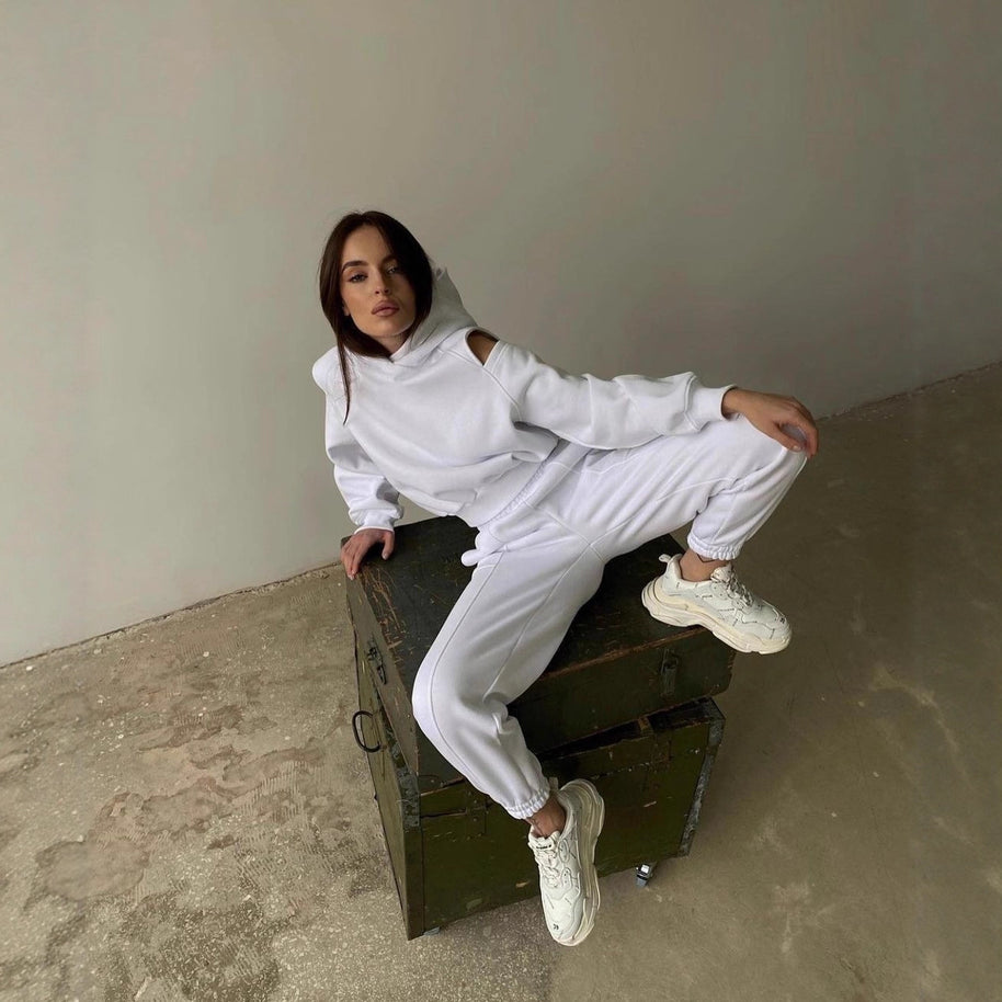 Damen Sportliches Sweatshirt und Jogginghose Set WW