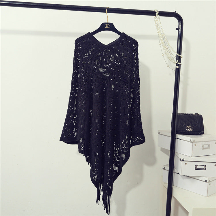 Damen Strickponcho mit elegantem Fransen-Design WW