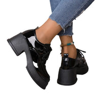 Damen Schnürschuhe mit glänzender Oberfläche und modischem Blockabsatz W&W