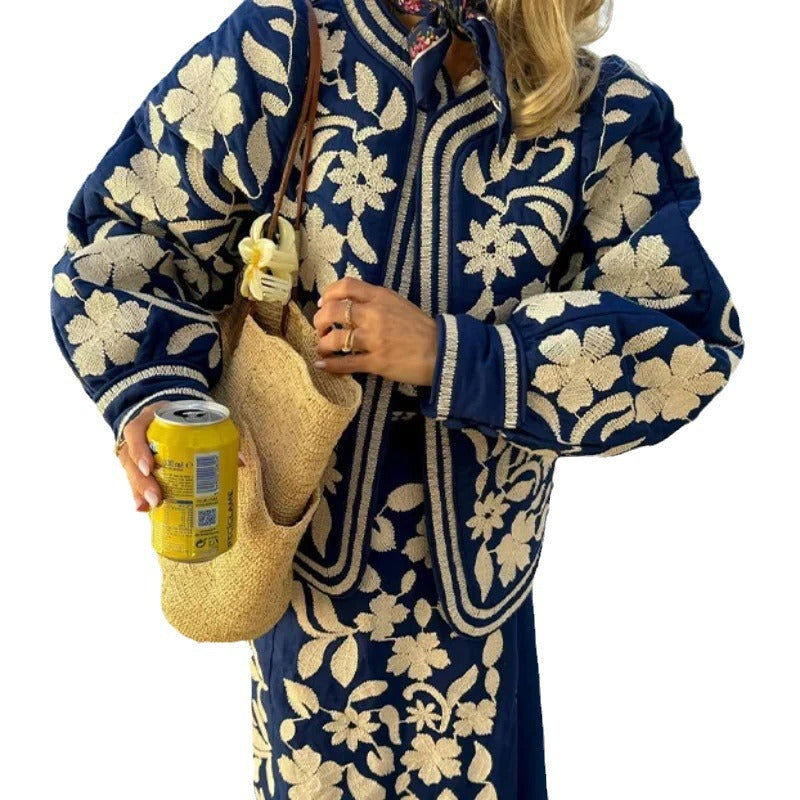 Damen Bestickte Baumwolljacke mit floralem Design und weichem Futter WW