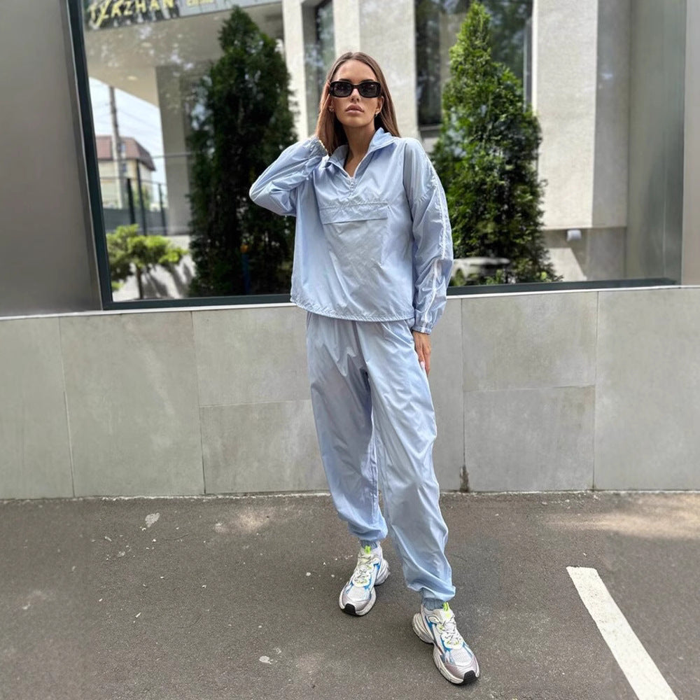 Damen sportlicher Funktionsanzug mit Stehkragen und elastischen Bündchen WW