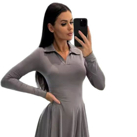 Damen Sportliches Polo-Kleid mit schwingendem Rock und langen Ärmeln WW