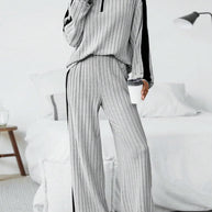 Damen bequemer Loungewear-Set mit strukturiertem Stoff und Halbzip WW