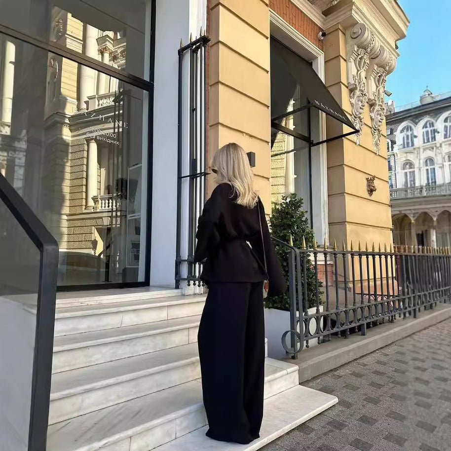 Damen Set aus leichtem Blazer und weiter Hose im floralem Design WW