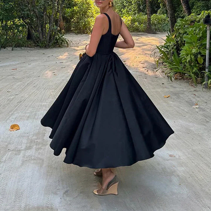 Damen Elegantes Ballkleid mit schmalem Oberteil und weit schwingendem Rock W&W Mode