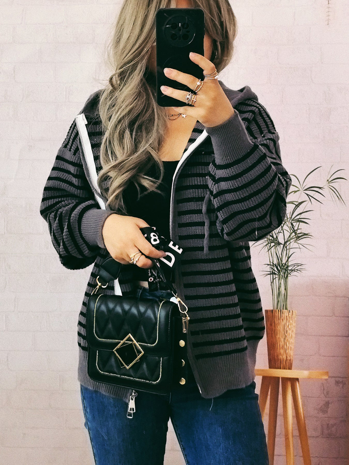 Damen Sportlicher Hoodie mit Streifenmuster und lässigem Schnitt WW