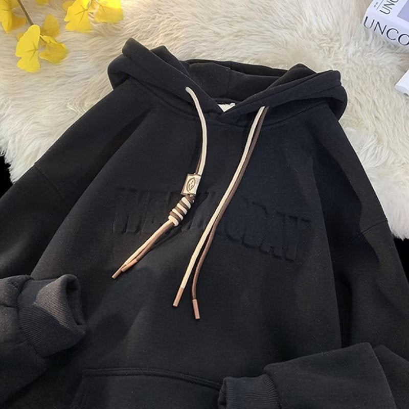 Damen modischer Kapuzenpullover mit auffälligem Schriftzug und hochwertigem Material WW