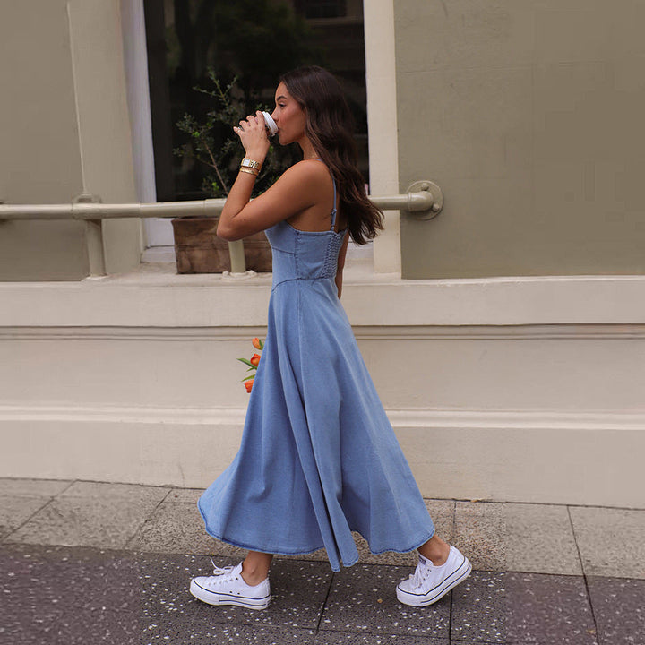Damen Denim-Maxikleid mit schickem Trägerdesign und fließendem Schnitt W&W Mode