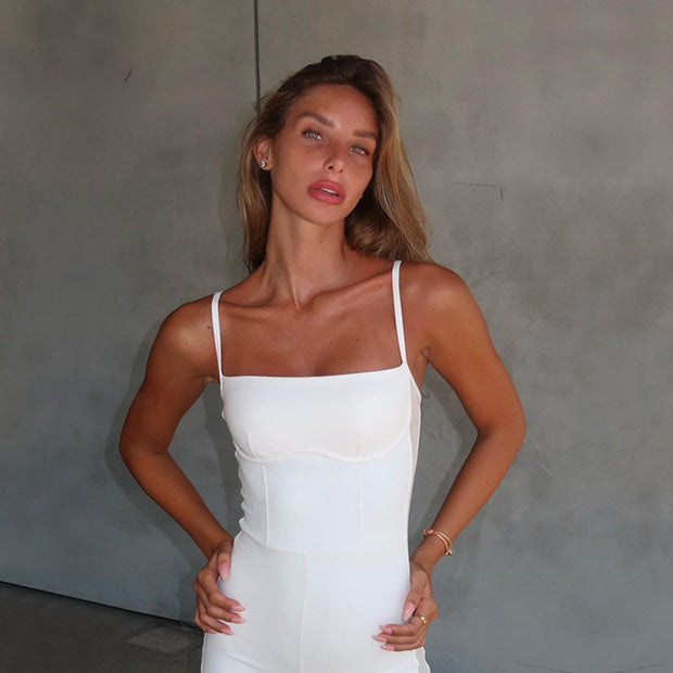 Damen Bodycon Jumpsuit mit schulterfreien Trägern und figurbetontem Schnitt WW