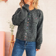 Damen Strickjacke mit bunten Knopfdetails und praktischen Taschen WW