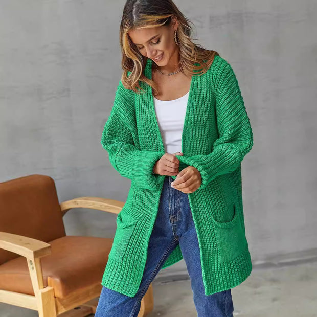 Damen Strickjacke mit tiefem V-Ausschnitt und praktischen Taschen WW